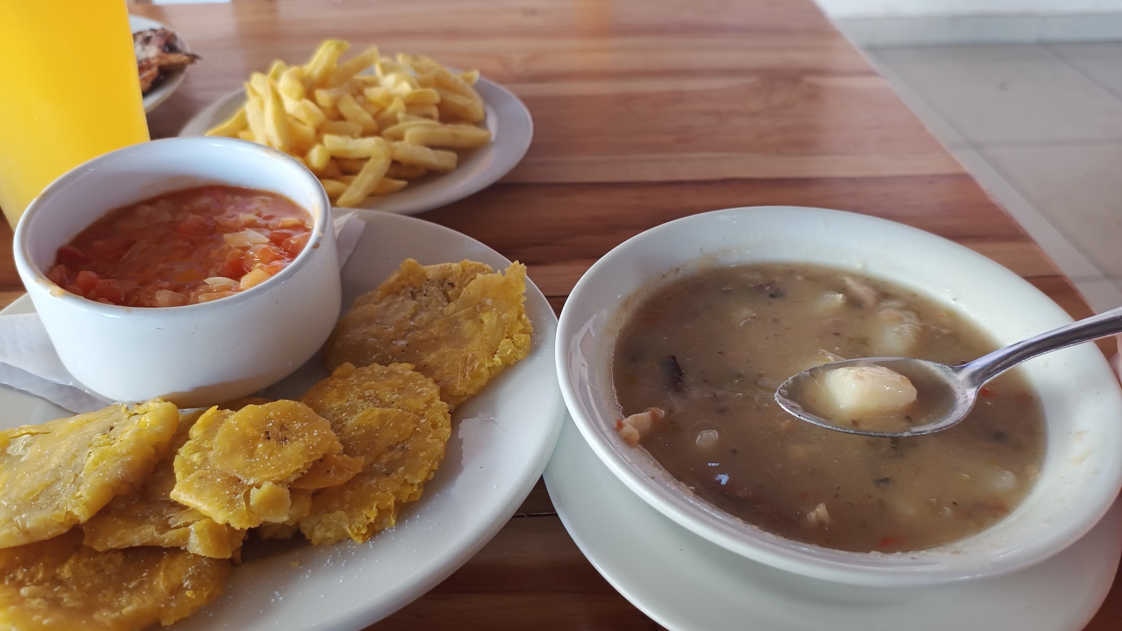 Comida de recuperacion despues de tayrona